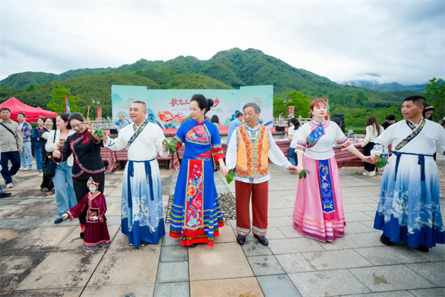 歌飞三月 情满畲乡——2026 年日溪“三月三”畲族文化活动为乡村振兴添彩赋能