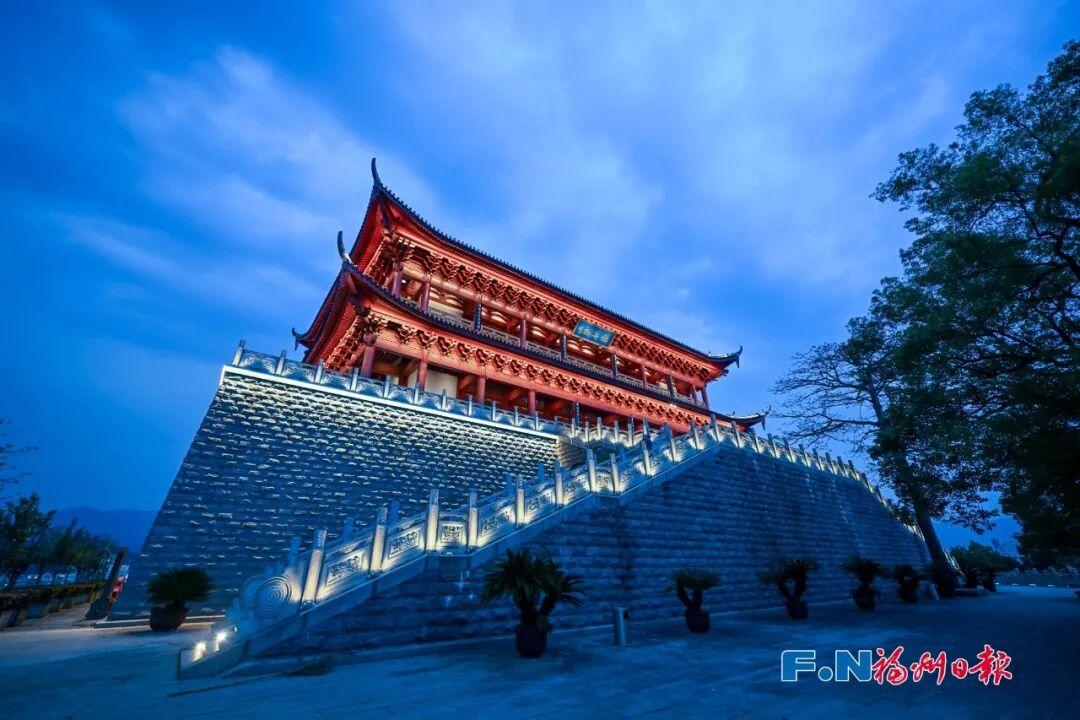 福州：一条文化中轴满载同心故事