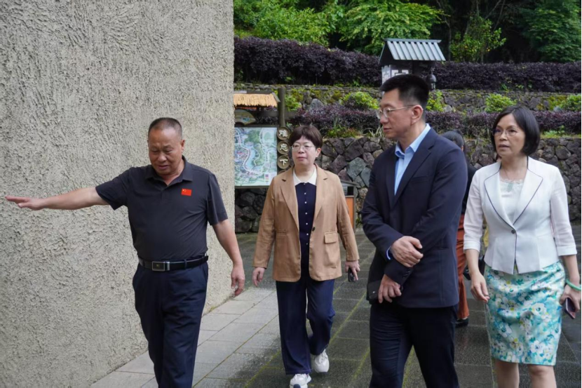 国家文物局政策法规司领导来闽调研廊桥文物保护工作
