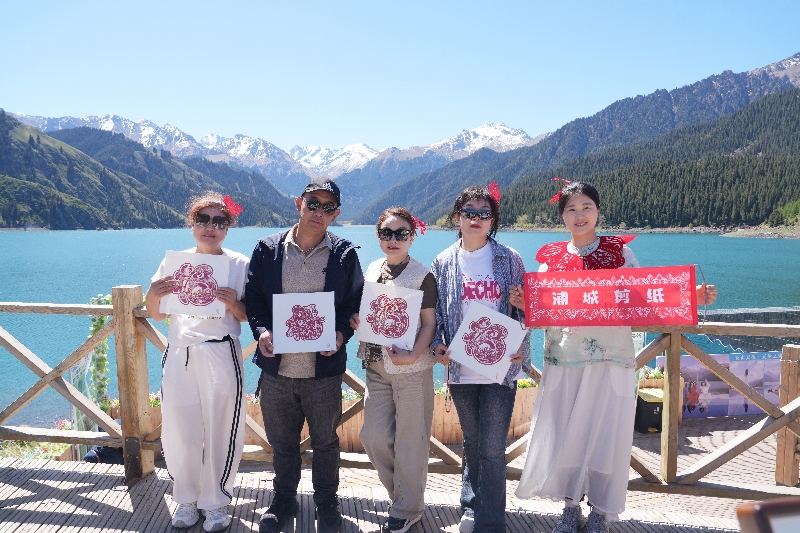 春雨润天山 山海续情深——福建“春雨工程”文旅志愿赋能闽疆文化共融