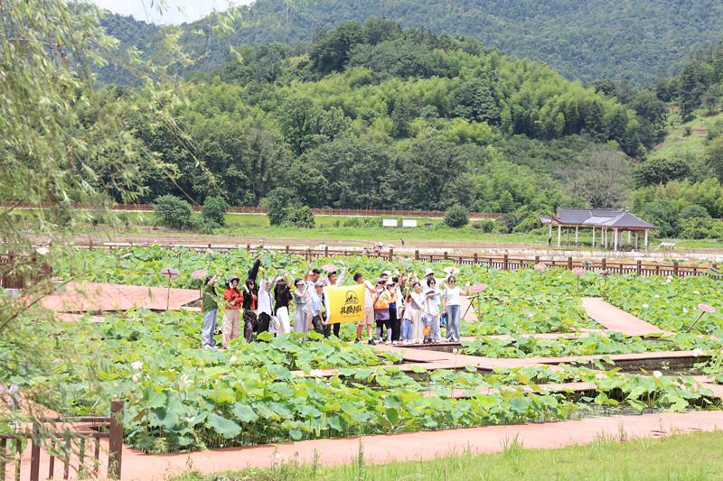 三明建宁金铙山机车骑行和登高文旅采风活动举行