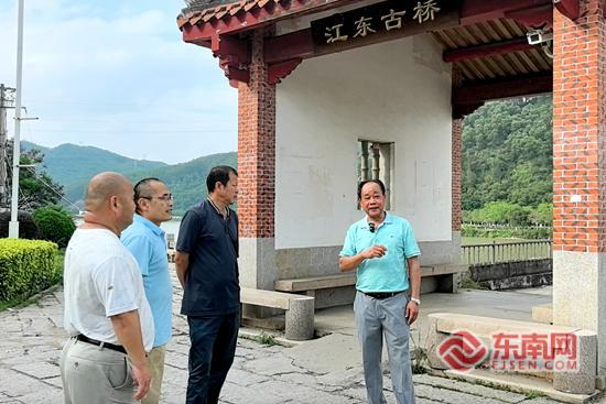 退伍军人陈亚明：守护国保江东古桥的“守桥人”