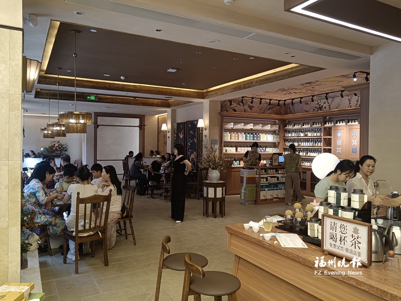 集非遗茶艺、水岸演艺与市井体验于一体 非遗盖碗茶创馆亮相福州上下杭