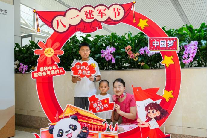 八闽书房丨军魂润泽，宋韵流芳候机雅集致敬“八一”荣光