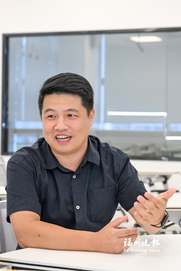 张涛：带领合唱团获全国荣誉