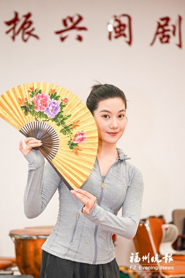 谢婉萍：从跑龙套到挑大梁 做踏实的闽剧守戏人