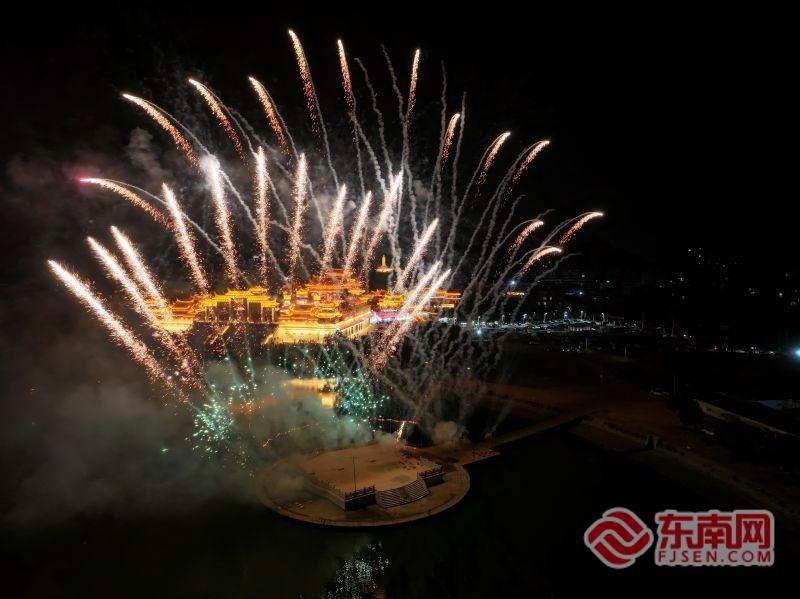 寻访妈祖文脉·共赴平安之约 莆田贤良港中秋文艺晚会浓情上演