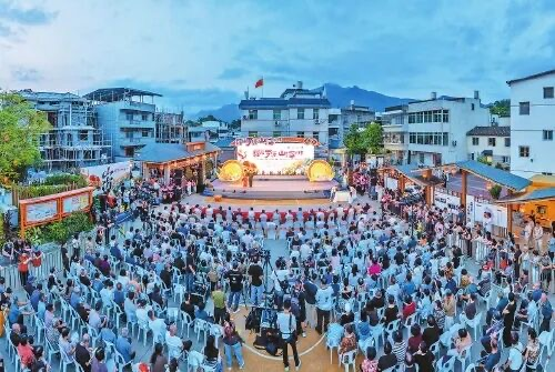幸福画卷映罗源 村晚唱响山海情——2026全国秋季“村晚”示范活动暨福州“中国农民丰收节”在罗源桂林村举办