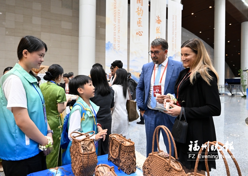 小福桥志愿者助本土非遗走向国际